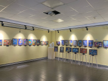 8 сентября в Десногорске в Детской художественной школе открылась выставка победителей и призеров Международного конкурса детского рисунка «Мы – дети Космоса» - фото - 9