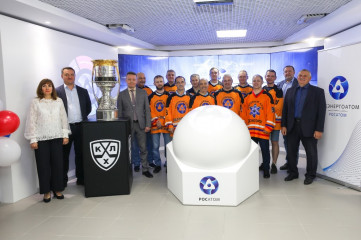 впервые главный приз отечественного хоккея - Кубок Гагарина побывал в Десногорске - фото - 3