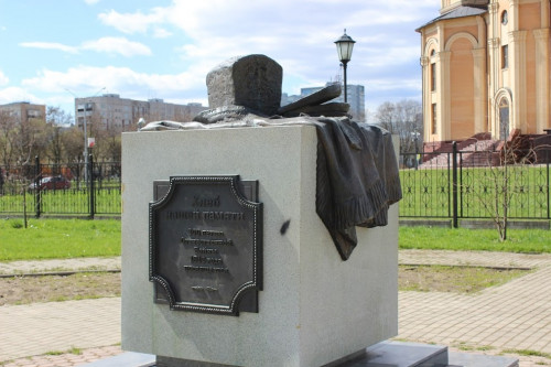 pamyatnik-hlebu