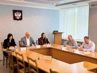 ответственность за парковку транспортных средств на территории, занятой зелеными насаждениями - фото - 1