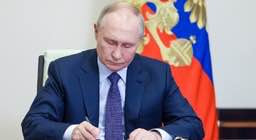 президент России В.В. Путин подписал закон об ужесточении ответственности, вплоть до пожизненного лишения свободы, за склонение детей к террористической или диверсионной деятельности - фото - 1