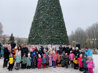 открытие городской ёлки «Свети, ёлочка, свети!» - фото - 7