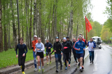 традиционный легкоатлетический пробег «Коски – Десногорск», посвященный празднованию 81-й годовщины Победы в Великой Отечественной войне - фото - 4